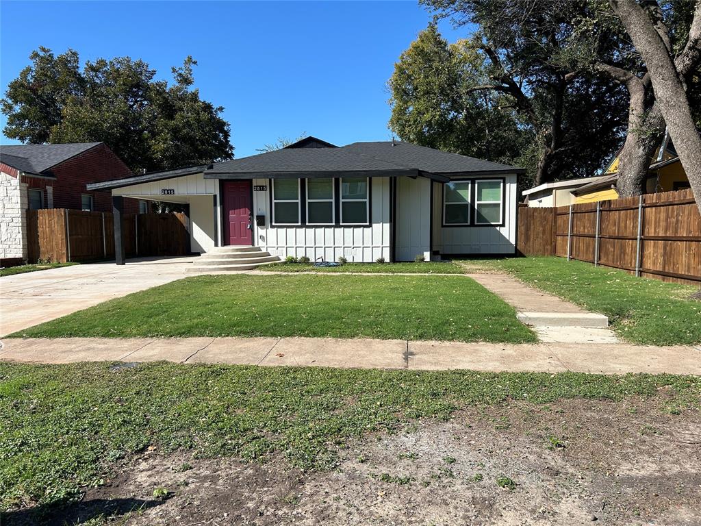 Hedgerow Home for Sale