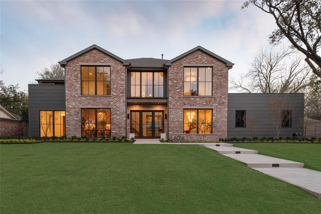 Del Roy Home for Sale
