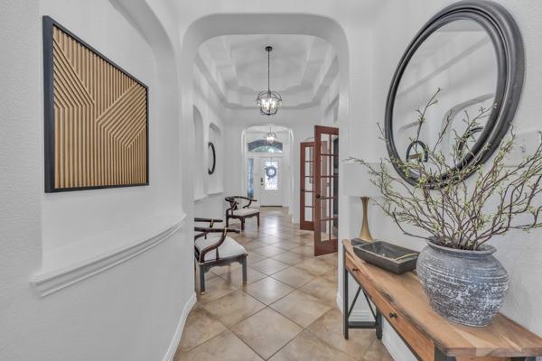 Hunter Peak Home for Sale