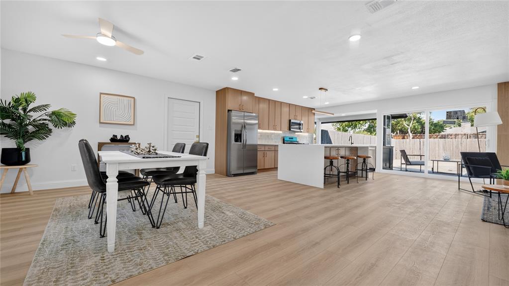 Blue Trace Home for Sale