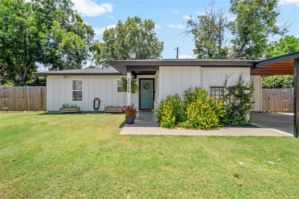 Loop 820 Home for Sale