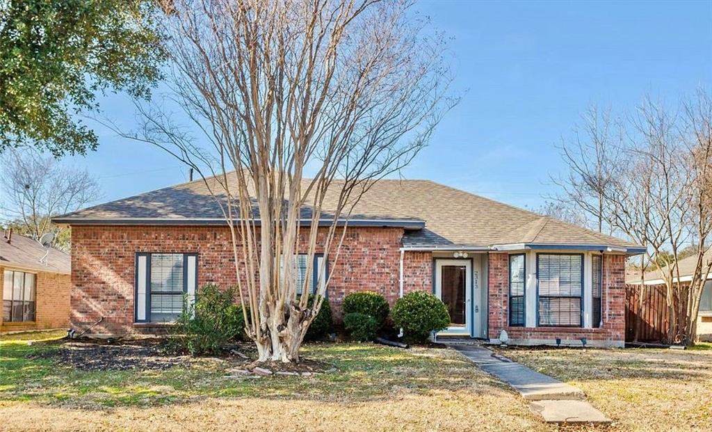 Lakeshore Home for Sale