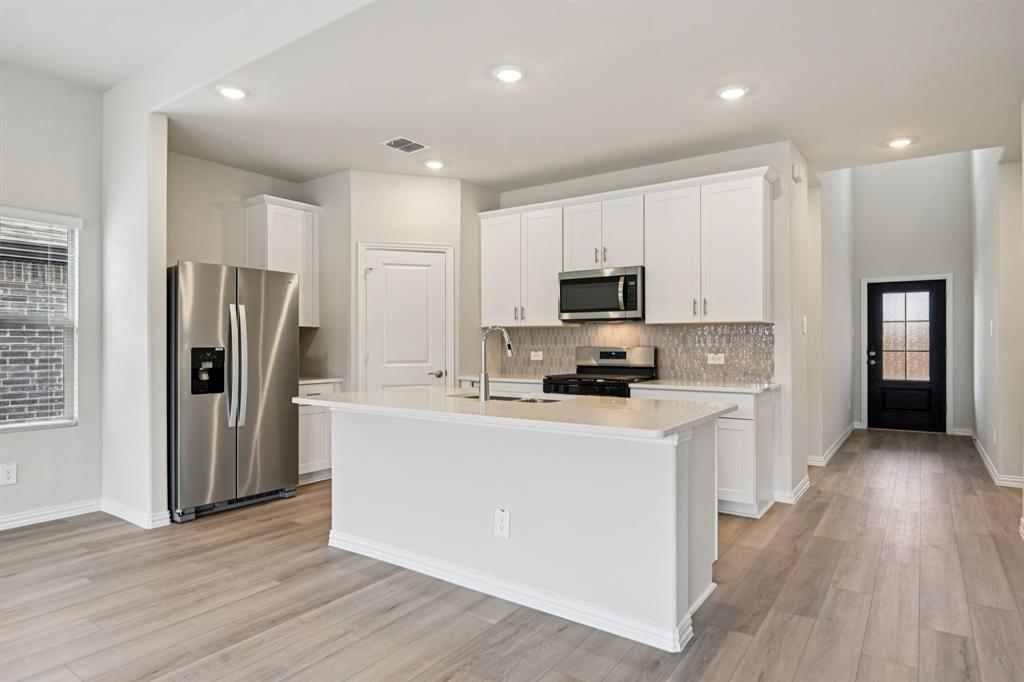Longchamp Home for Sale