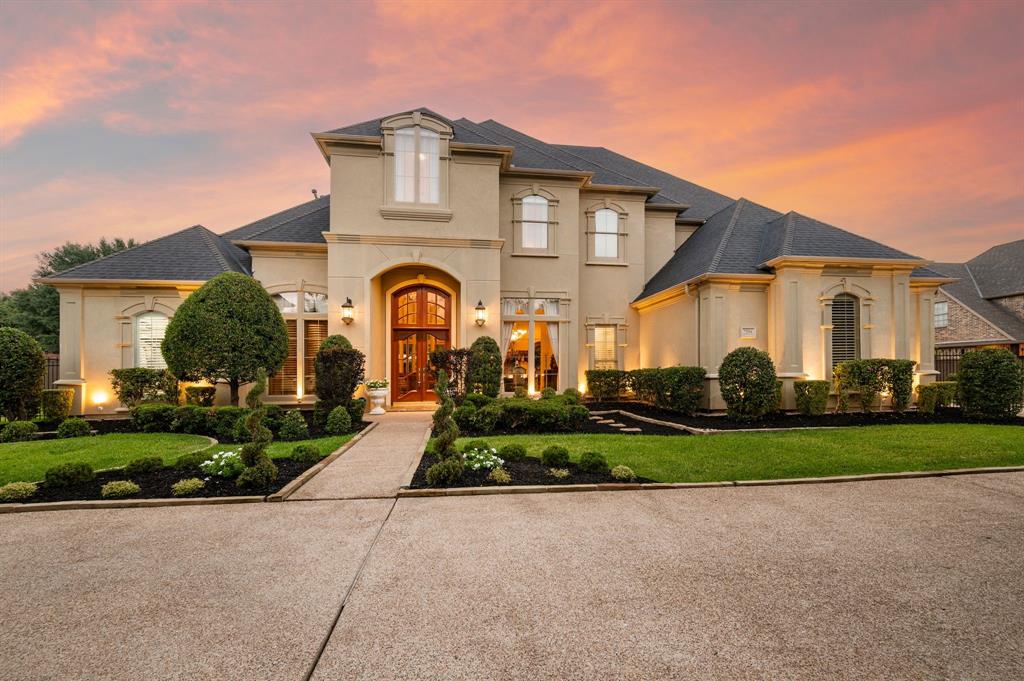 Majestic Home for Sale