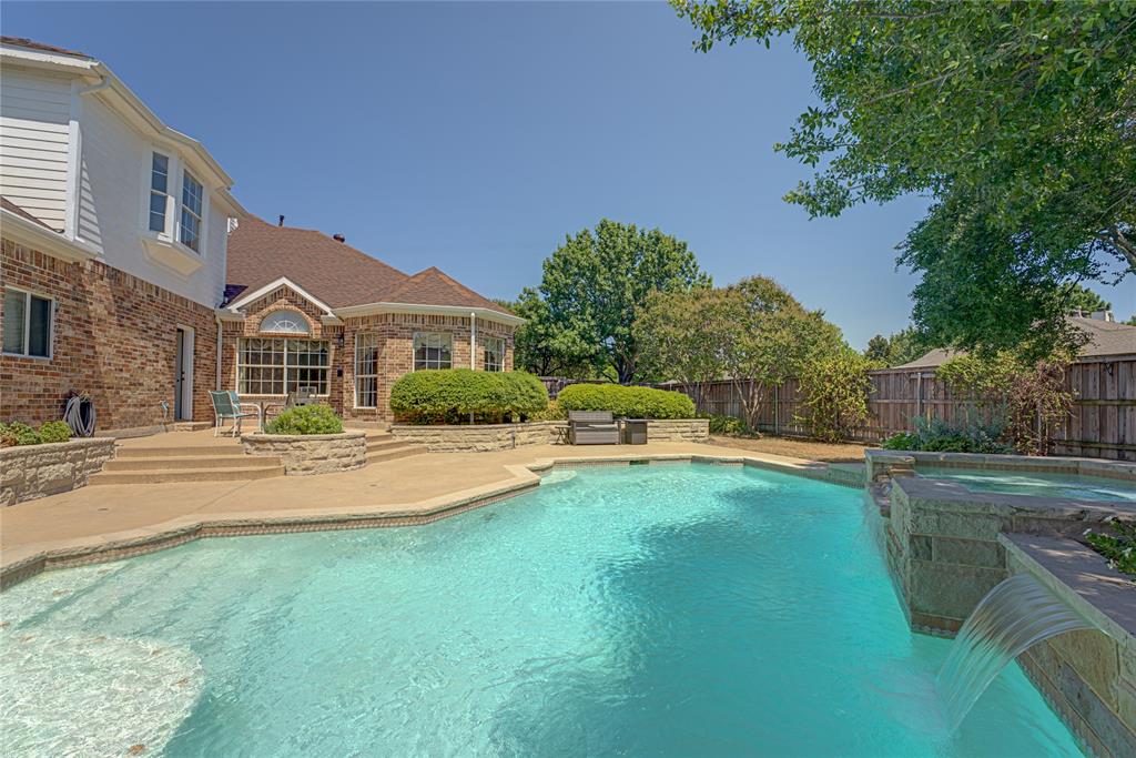 Clubview Home for Sale