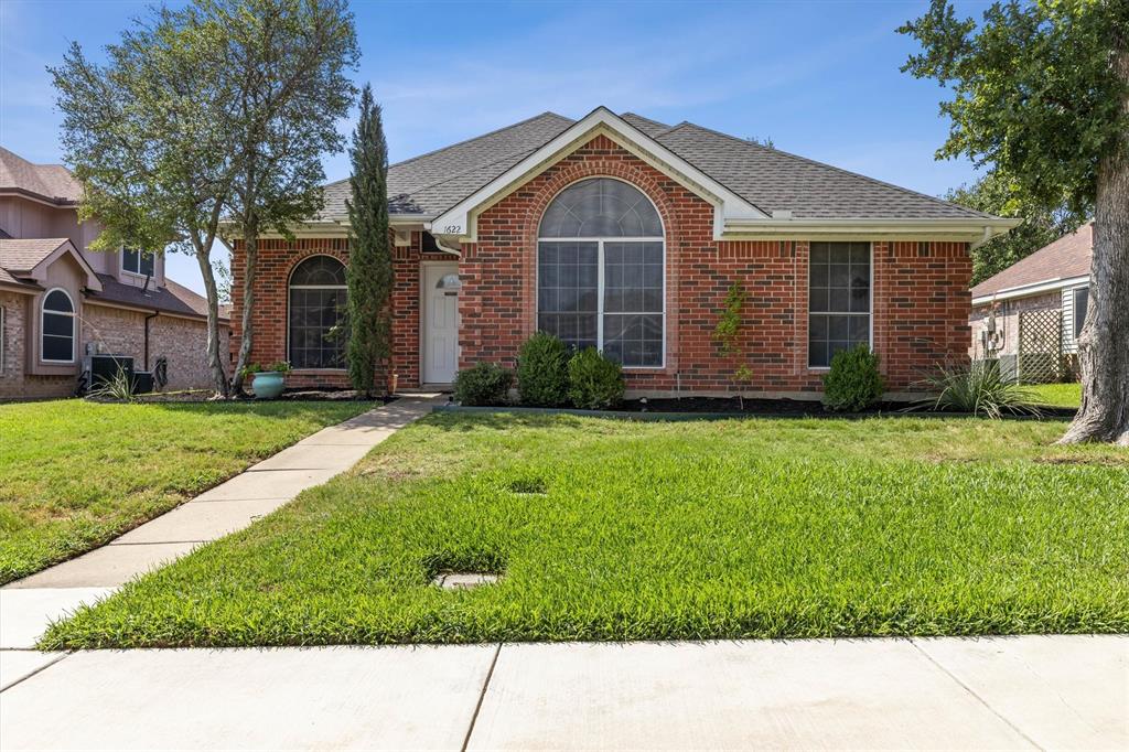 Glenmore Home for Sale