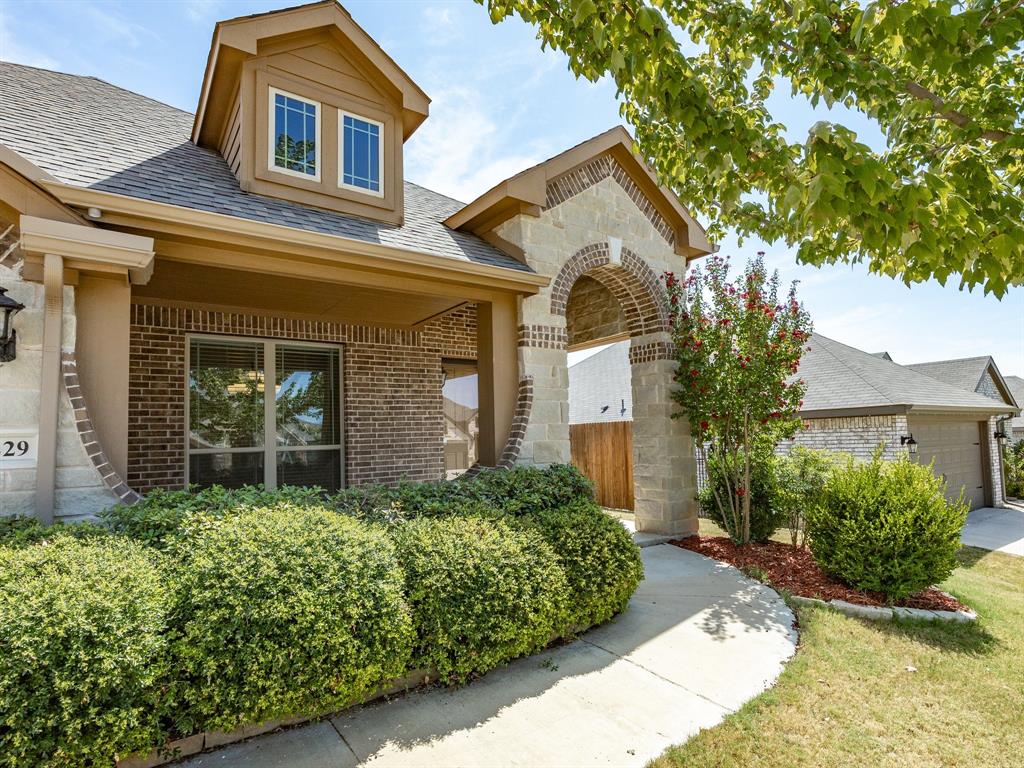 Quiet Woods Home for Sale