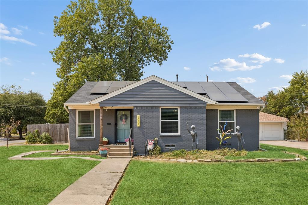 Highwood Home for Sale
