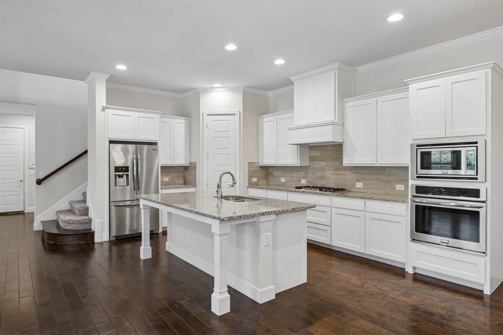 Red Lynx Home for Sale