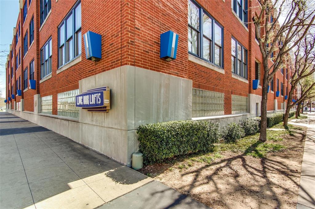 Live Oak Home for Sale