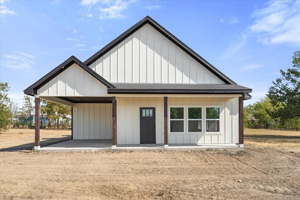 FM 1126 Home for Sale