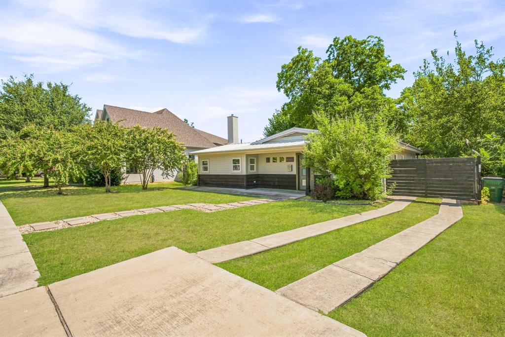 Tracyne Home for Sale