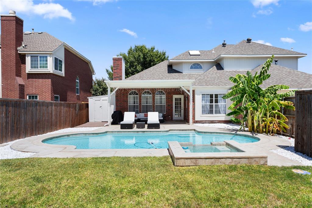 Glenmore Home for Sale