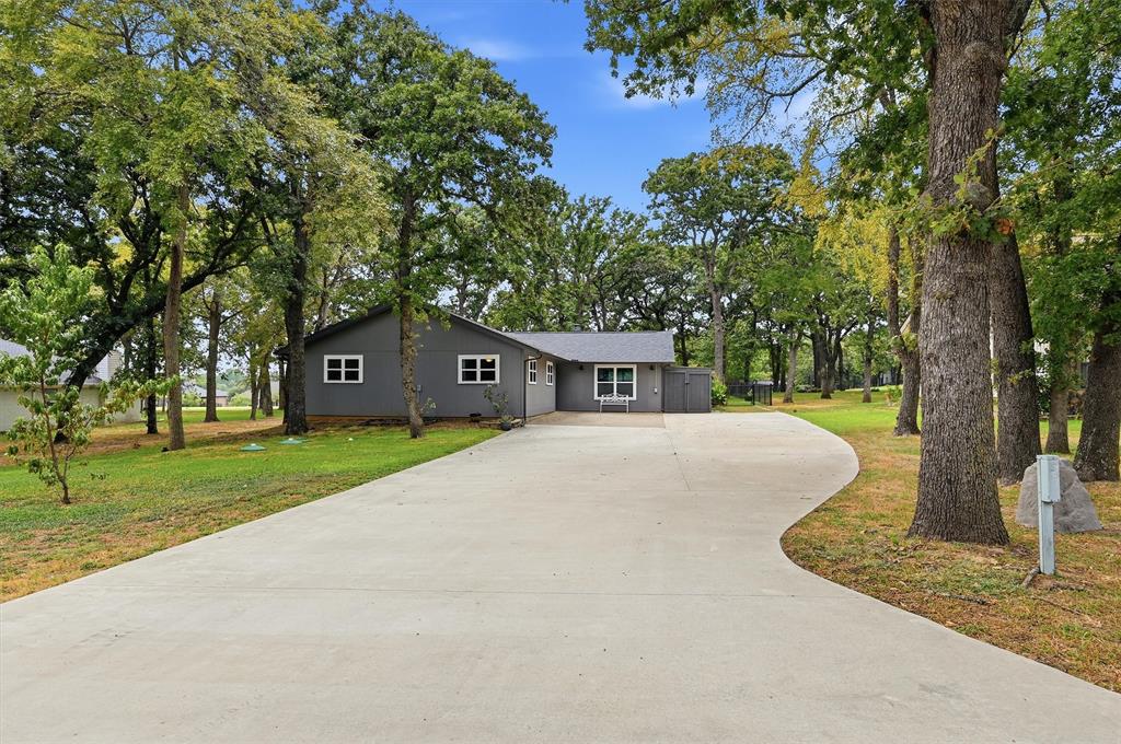 Cayuga Home for Sale