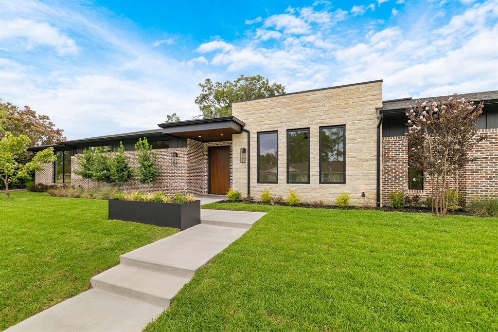 Arawak Home for Sale