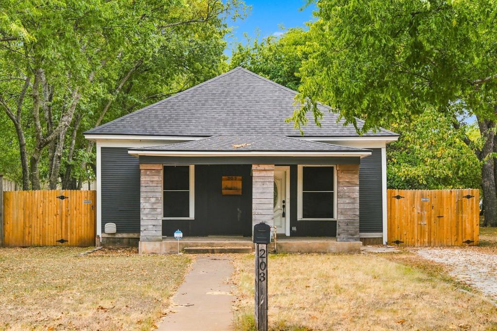 Pendell Home for Sale