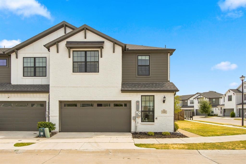 Goliad Home for Sale