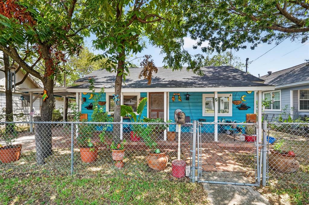 Coronet Home for Sale