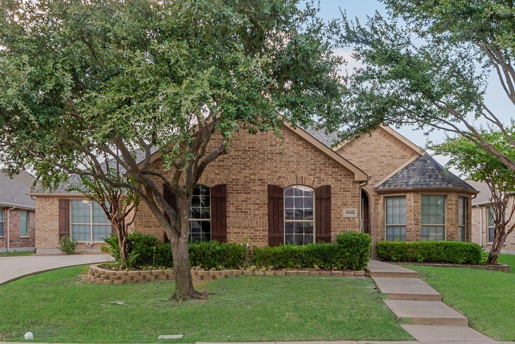 Dancing Waters Home for Sale