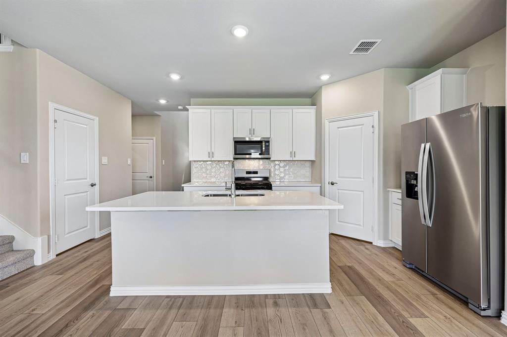 Gardendale Hollow Home for Sale