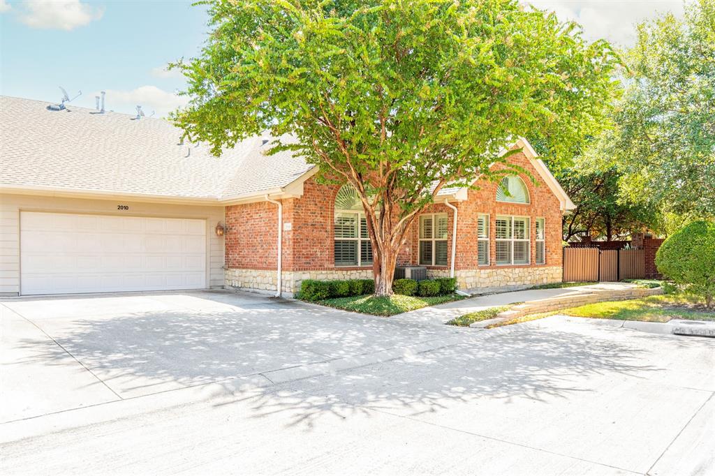 Rosemeade Home for Sale