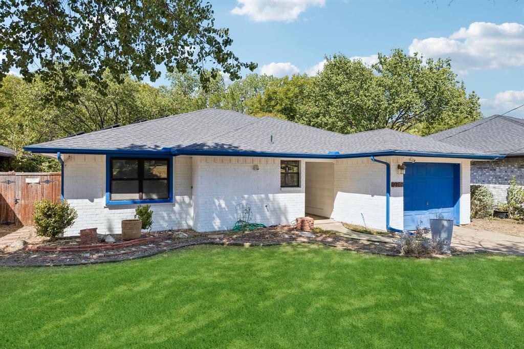 Buna Home for Sale