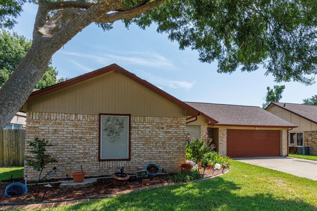 Lyndale Home for Sale