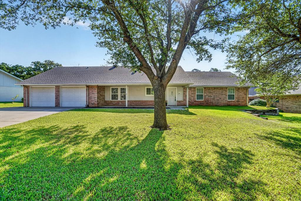 Mistletoe Home for Sale