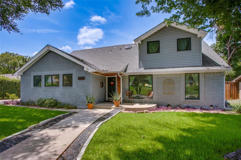 Putting Green Home for Sale