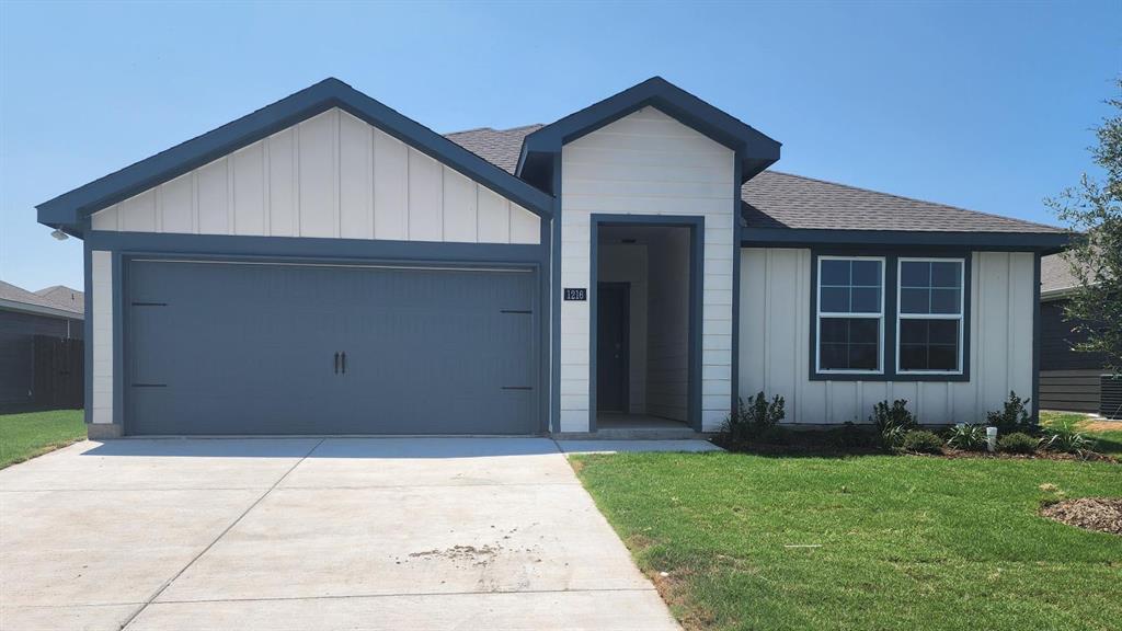 Breezy Oak Home for Sale