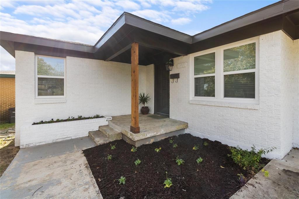 Clinton Home for Sale