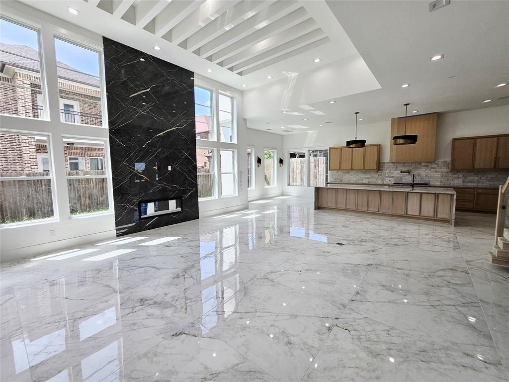 Bravura Home for Sale