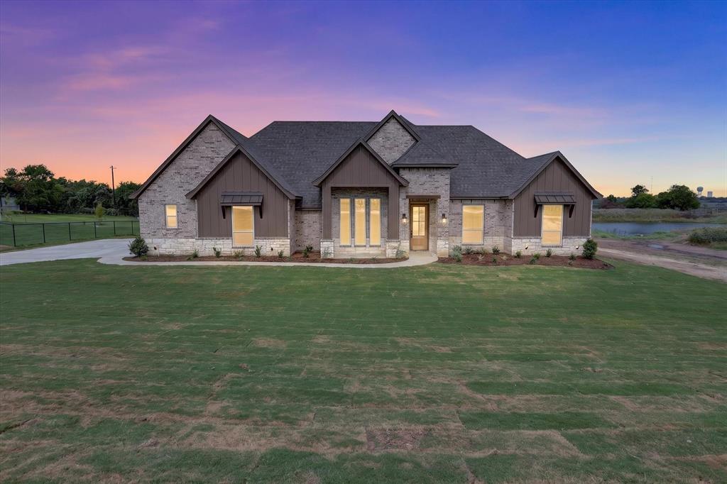Red Bird Home for Sale